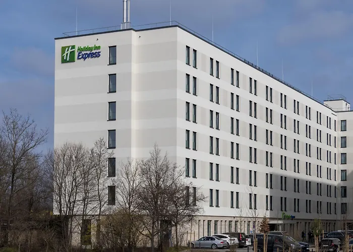 Holiday Inn Express - Munich North By IhgSporthotels